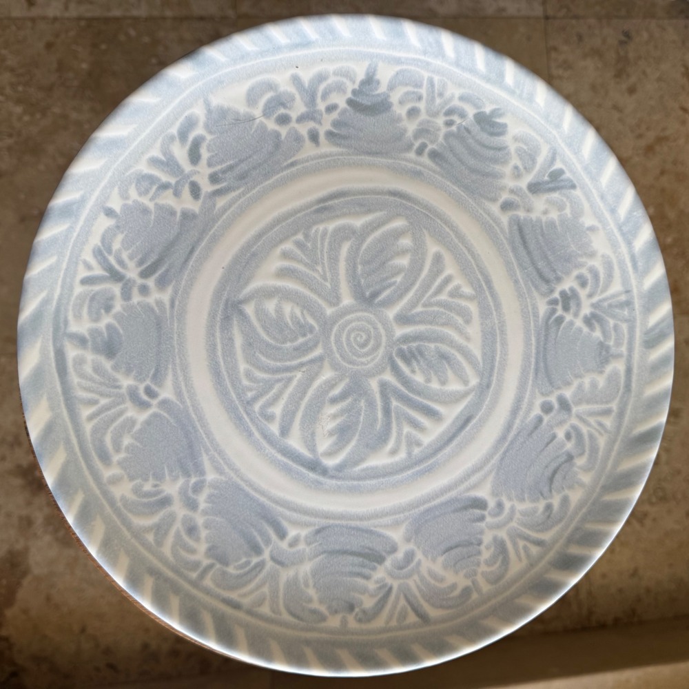 Pottery Barn Chambray Tile Dinner Plates Set of 4 Blue White Stonewear Coastal
